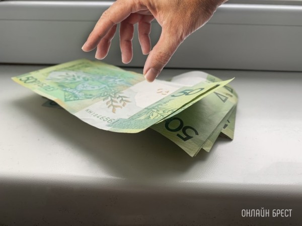 Обещают платить более 8000 рублей. Что за вакансия? Обещают платить более 8000 рублей. Что за вакансия?