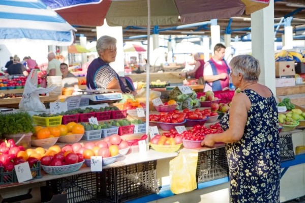 Посмотрели цены на рынке и в магазинах Бреста Посмотрели цены на рынке и в магазинах Бреста