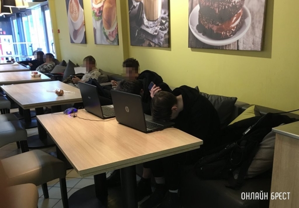 Сколько зарабатывают айтишники в Беларуси: сравнили зарплаты в Минске и регионах