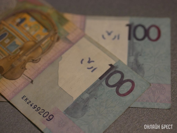 Как живет продавец из Гомеля на 700 рублей в месяц?